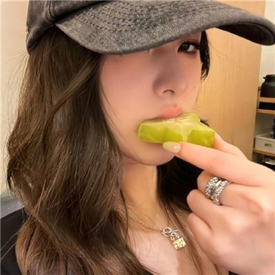 她来自台北